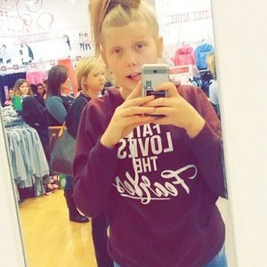 Meet your Posher, Bailey